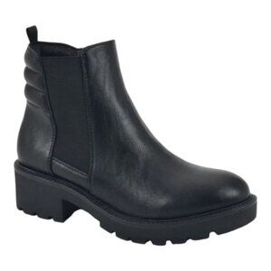 White Mountain Black Leather Ankle Booties